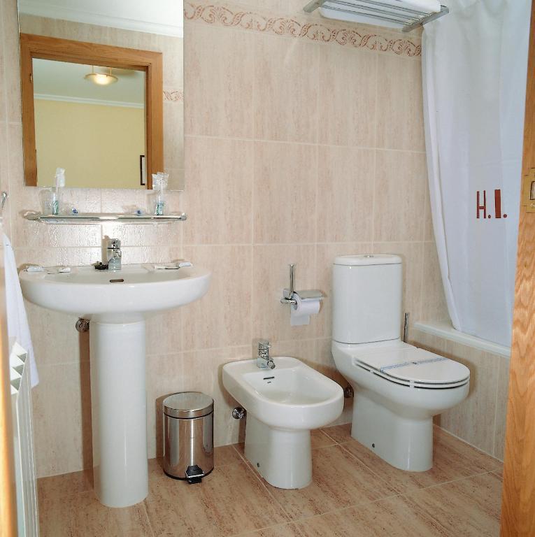 Double or Twin Room,43842724:JPEG
